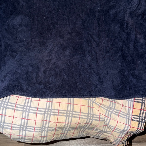 Burberry Navy Towel with Drawstring Bag Attached - Picture 6 of 8